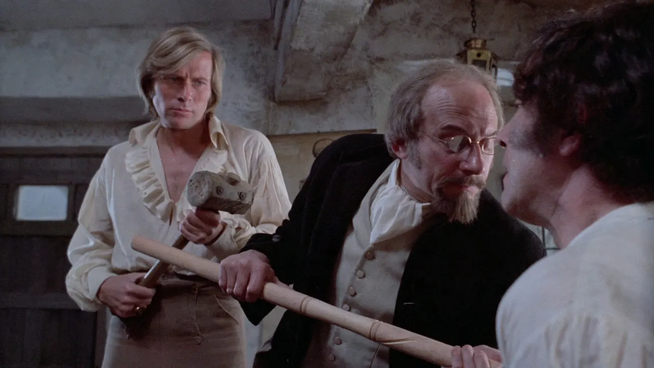 Watch Captain Kronos: Vampire Hunter