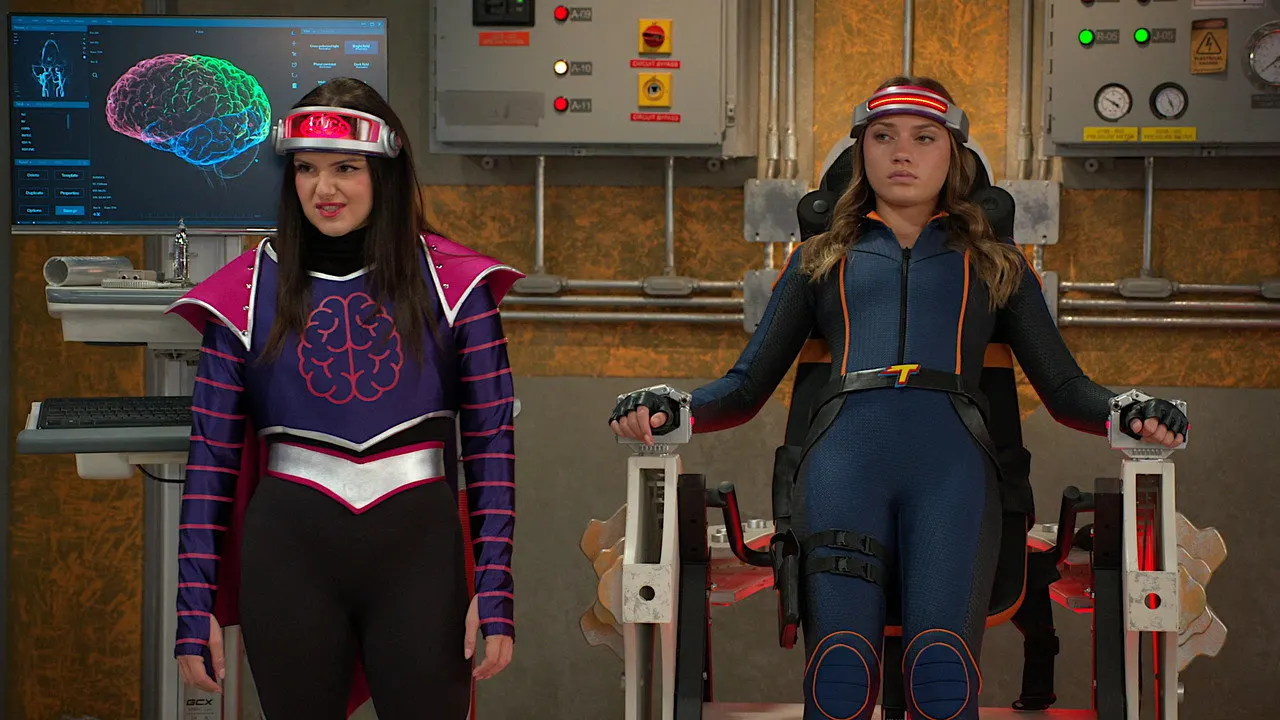 Watch Clash of the Thundermans
