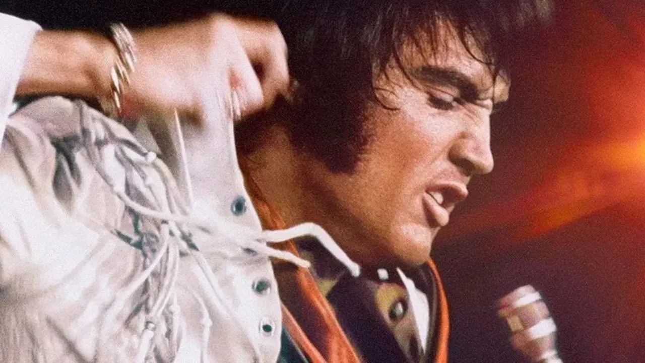 Watch EPiC: Elvis Presley in Concert