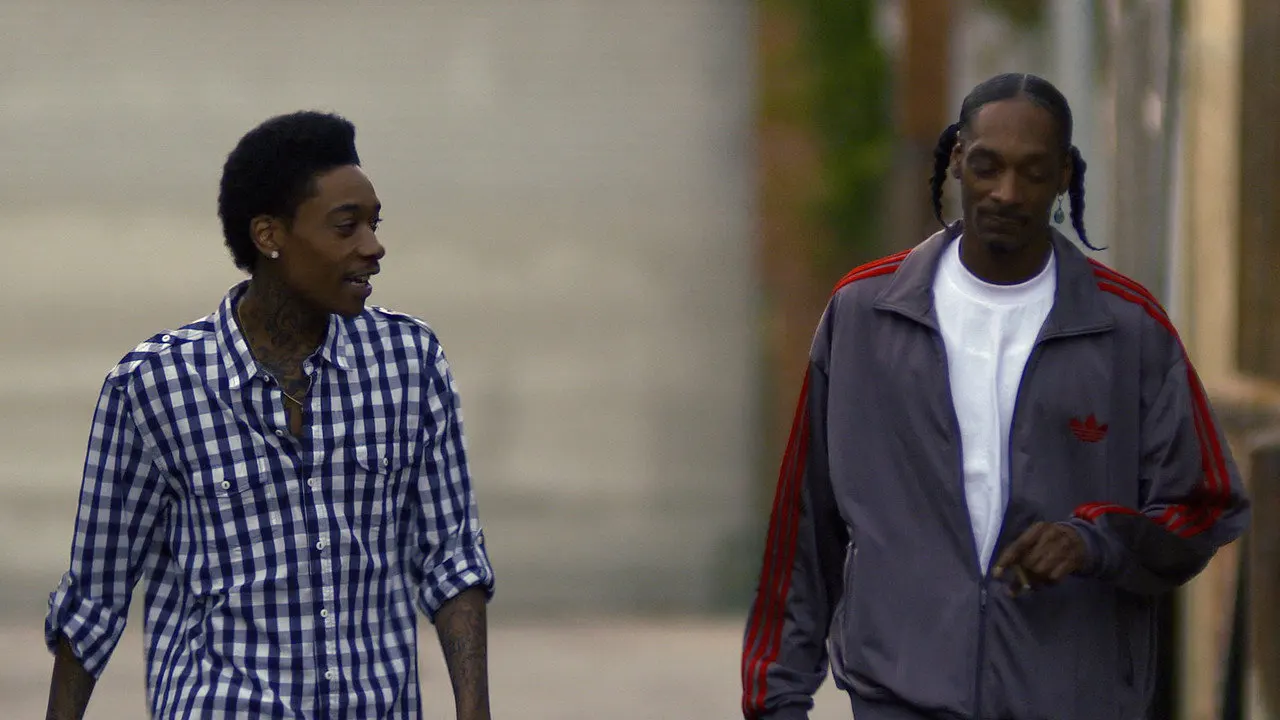 Watch Mac & Devin Go to High School