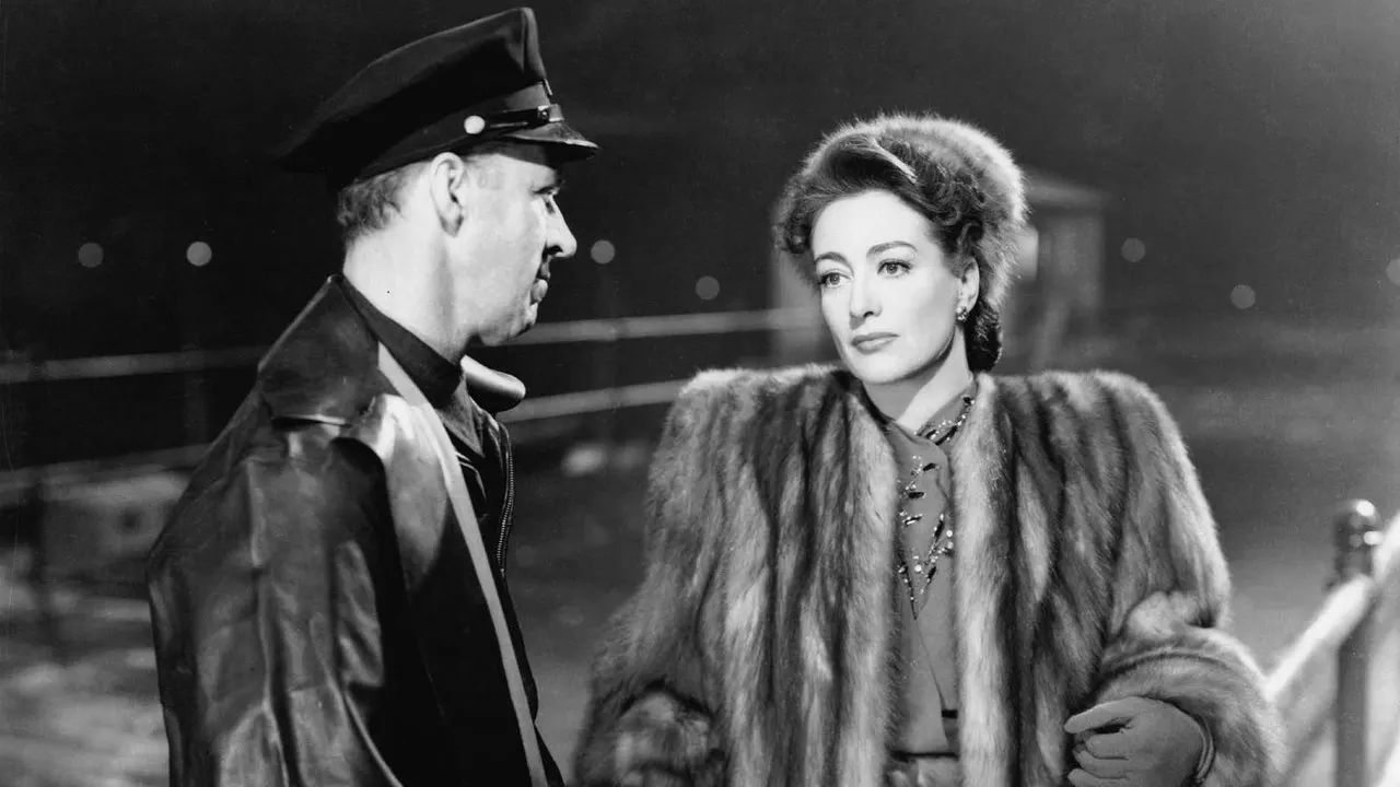 Watch Mildred Pierce