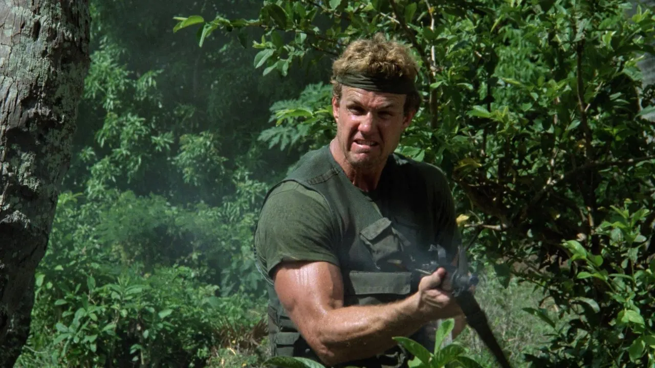 Watch Strike Commando