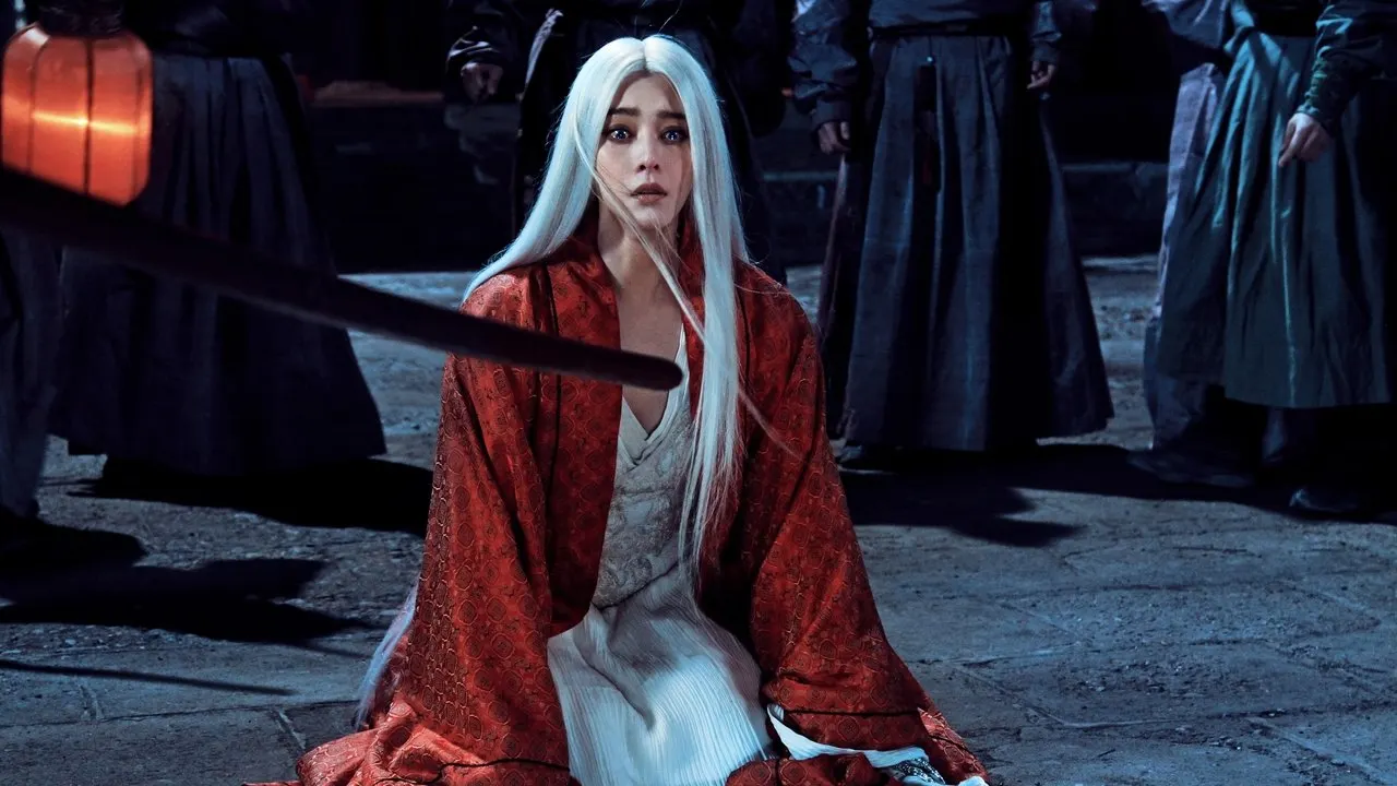 Watch The White Haired Witch of Lunar Kingdom